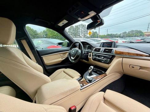 Used 2018 BMW 330i Sedan RWD image 22