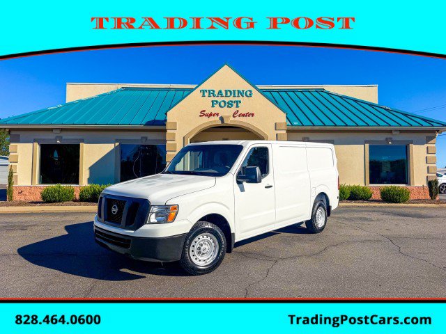 Used 2021 Nissan NV 2500 S RWD image 1