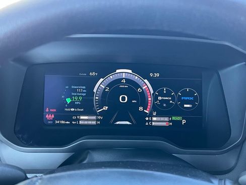 Certified 2023 Toyota Tundra Limited w/ TRD Off-Road Package AWD/4WD image 24