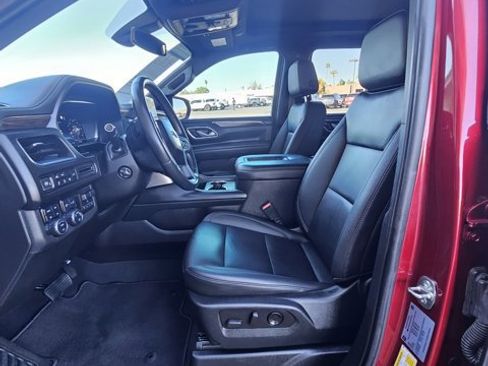 Used 2022 Chevrolet Tahoe Z71 w/ Z71 Off-Road Package image 12