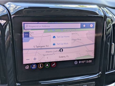 Used 2021 Chevrolet Traverse Premier w/ Redline Edition FWD image 23