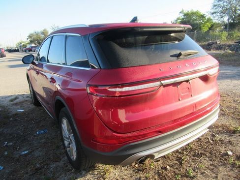 Used 2022 Lincoln Corsair FWD image 3