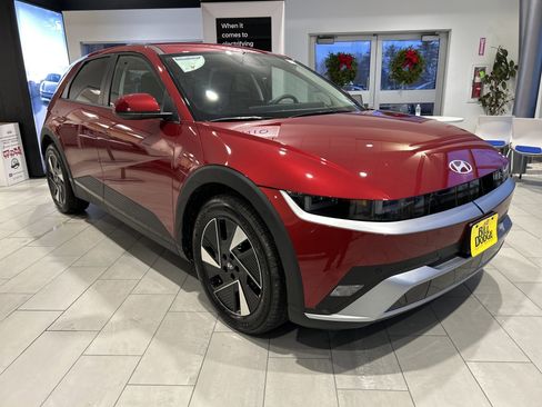 New 2026 Hyundai Ioniq 5 SEL image 3