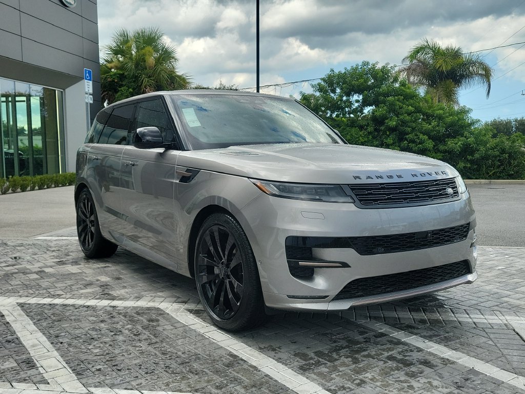 New 2026 Land Rover Range Rover Sport Dynamic SE AWD/4WD image 7