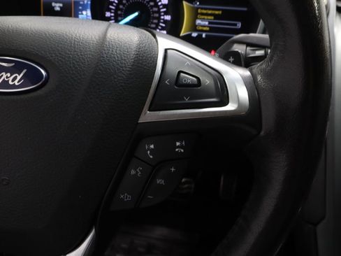 Used 2016 Ford Fusion Titanium image 31