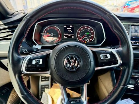 Used 2020 Volkswagen Jetta GLI FWD image 26
