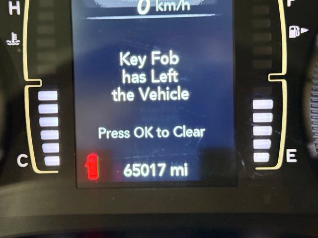 Used 2019 Jeep Cherokee Latitude Plus w/ Comfort/Convenience Group AWD/4WD image 12
