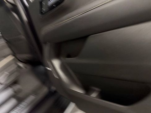Used 2026 Chevrolet Suburban Premier AWD/4WD image 35