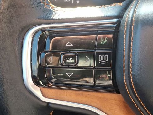 Used 2024 Jeep Grand Wagoneer L Series III image 22