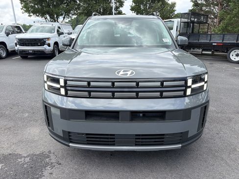 Used 2024 Hyundai Santa Fe SEL FWD image 3