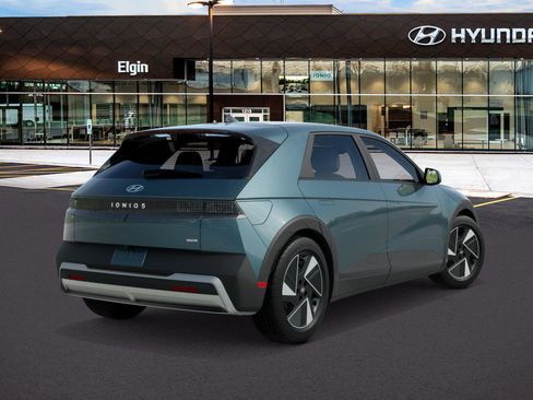 New 2026 Hyundai Ioniq 5 SEL AWD/4WD image 4