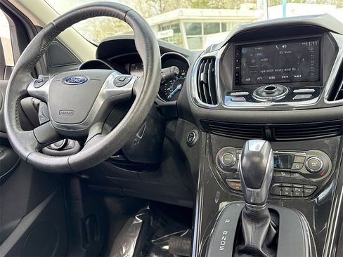 Used 2015 Ford Escape Titanium w/ Equipment Group 301A image 4