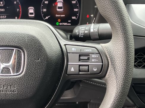 Certified 2025 Honda Accord LX image 22