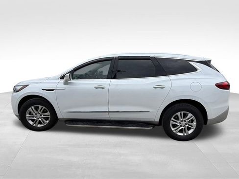 Used 2020 Buick Enclave Essence w/ Sound and Sites Package FWD image 8