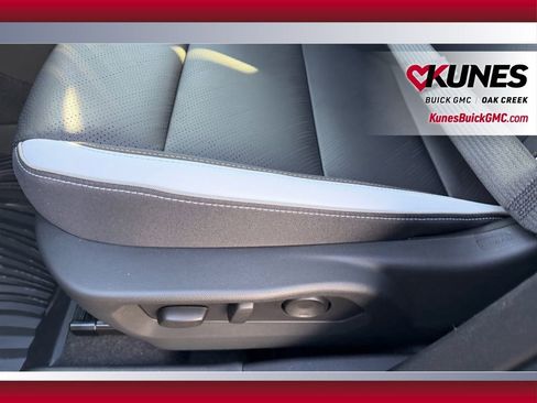 New 2026 Buick Envision Sport Touring image 8