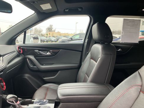 Used 2019 Chevrolet Blazer RS w/ Sun and Wheels Package image 10