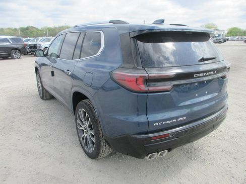 New 2026 GMC Acadia Denali Ultimate AWD/4WD image 7