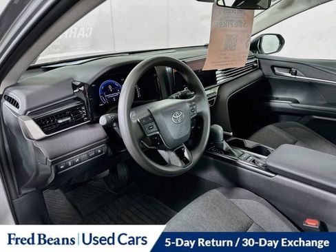 Used 2026 Toyota Camry LE AWD/4WD image 13