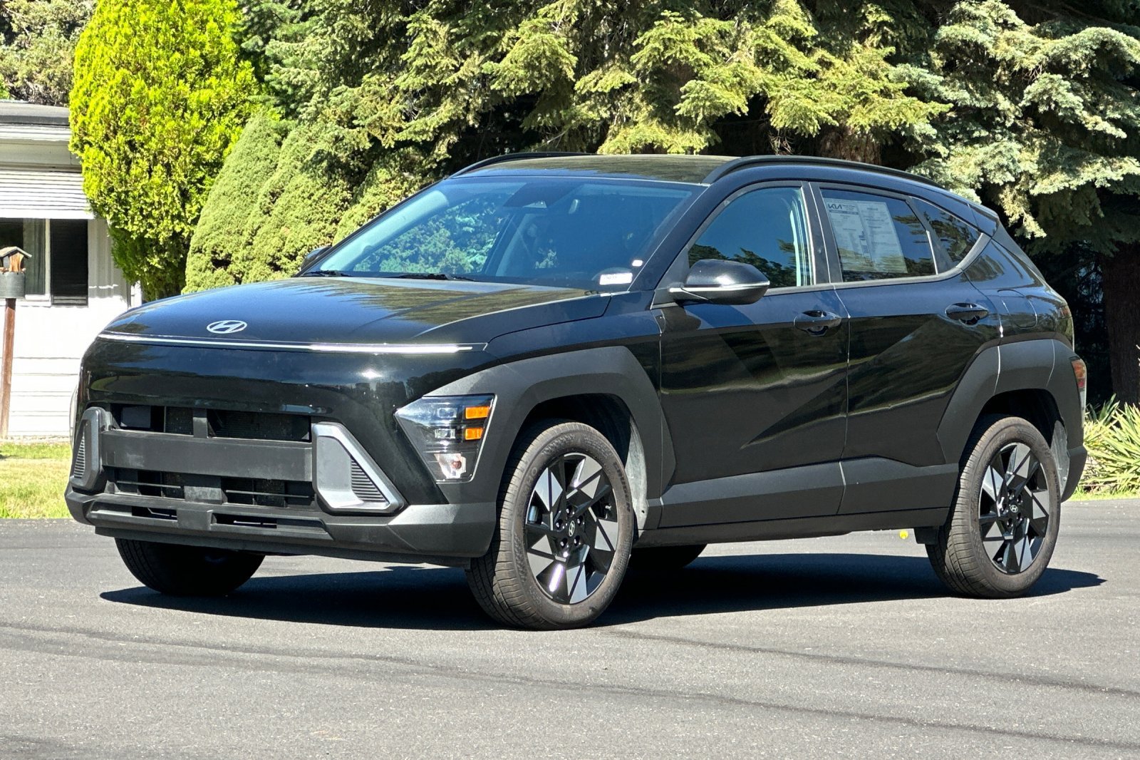Used 2024 Hyundai Kona SEL AWD/4WD image 8