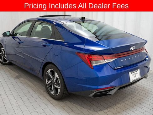Used 2023 Hyundai Elantra Limited FWD image 3