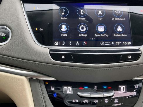 Used 2025 Cadillac XT5 Premium Luxury w/ LPO, Floor Liner Package FWD image 13