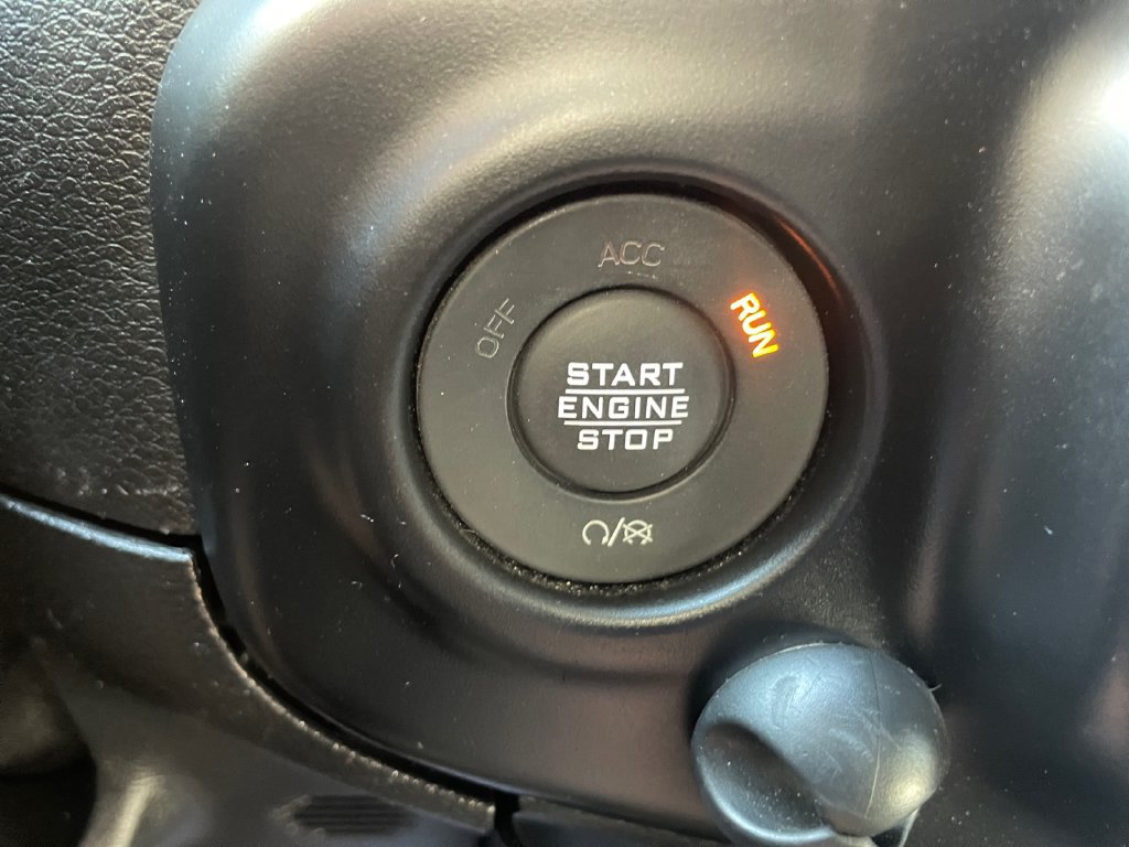 Used 2020 Jeep Gladiator Rubicon AWD/4WD image 40