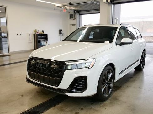 New 2026 Audi Q7 3.0T Premium Plus image 3