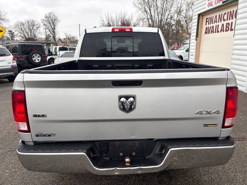 Used 2017 RAM 1500 Classic SLT AWD/4WD image 6