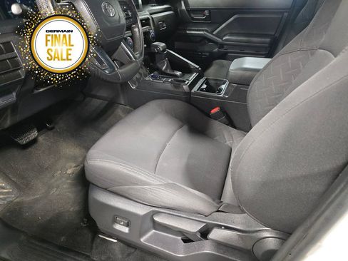 Used 2024 Toyota Tacoma SR image 15