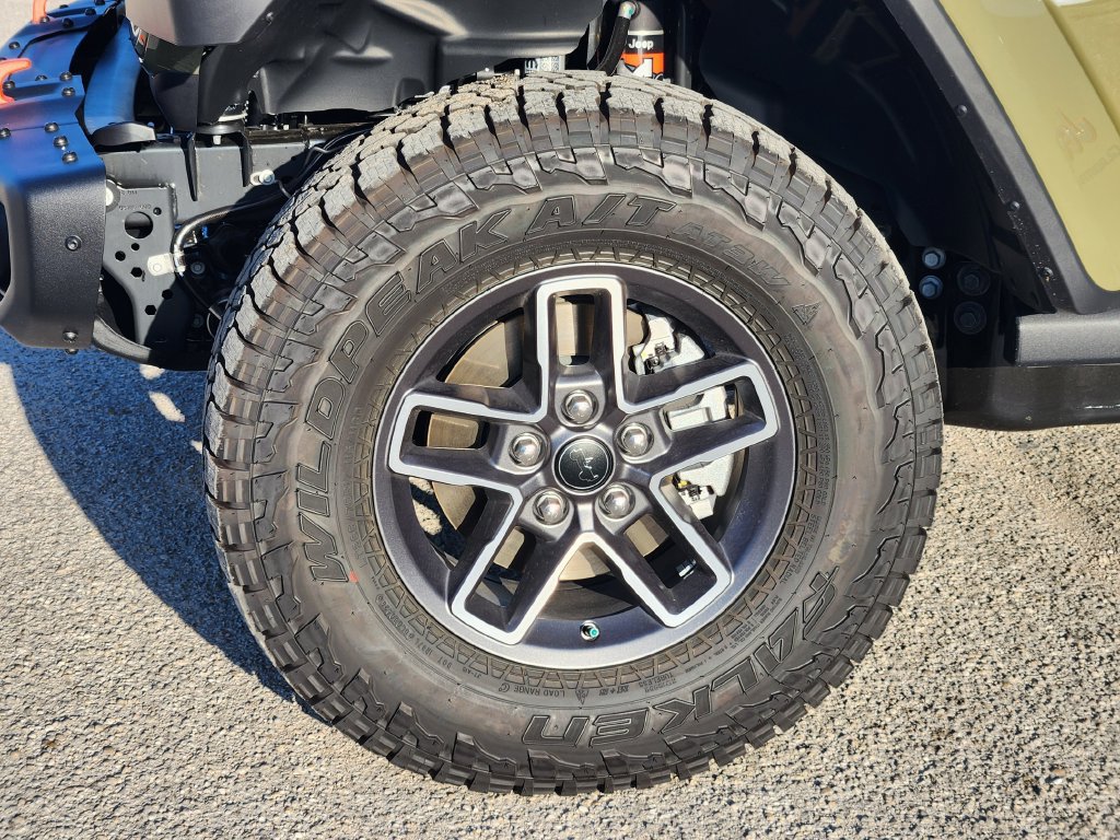 New 2026 Jeep Gladiator Mojave AWD/4WD image 9