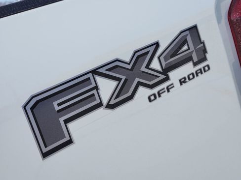 New 2026 Ford F250 Lariat w/ Black Appearance Package image 13