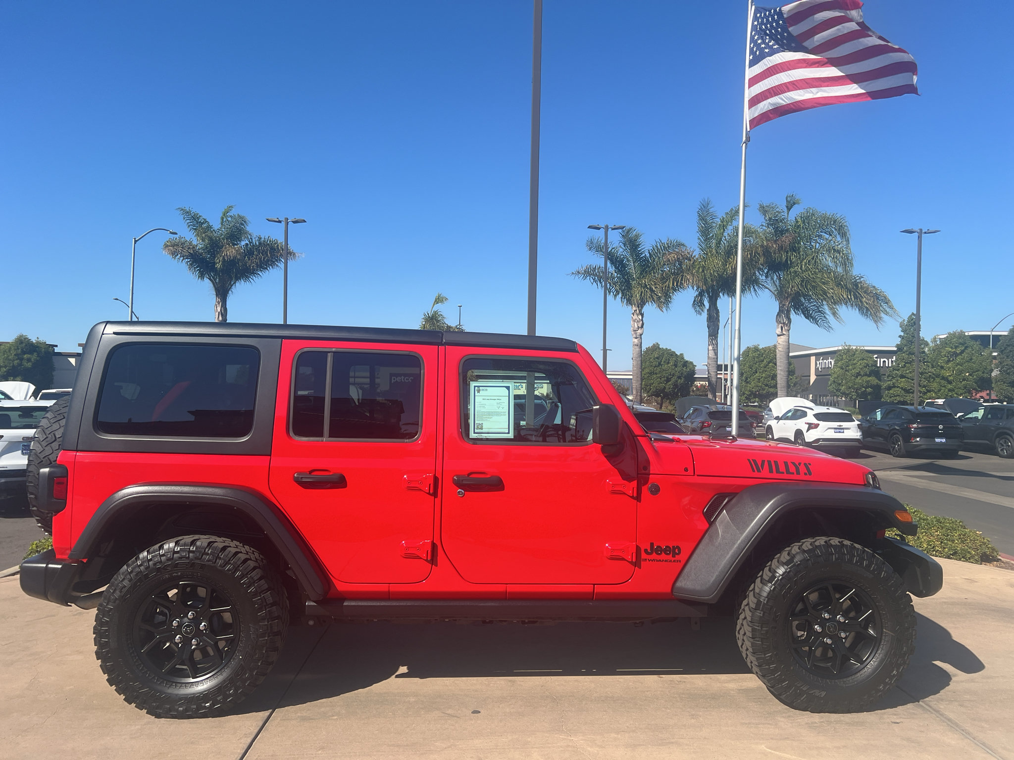 Used 2025 Jeep Wrangler Unlimited Sport AWD/4WD image 4