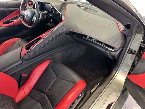 Used 2023 Chevrolet Corvette Stingray Preferred Cpe w/ Z51 Performance Package RWD image 12