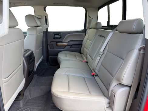 Used 2016 GMC Sierra 1500 SLT w/ Enhanced Driver Alert Package image 19