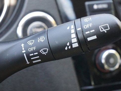 Certified 2022 Nissan Rogue Sport SL image 27