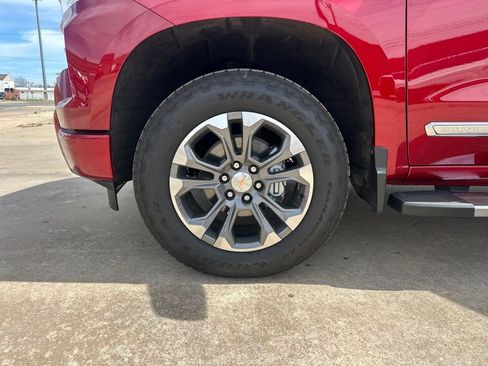 Used 2026 Chevrolet Silverado 1500 High Country w/ Technology Package image 23