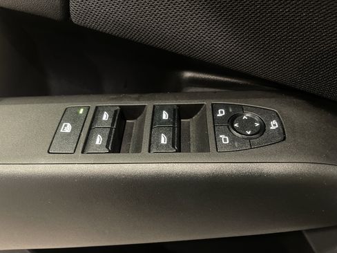 Used 2025 BMW X3 xDrive30i w/ Premium Package image 11