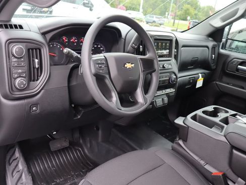New 2026 Chevrolet Silverado 1500 W/T w/ WT Value Package AWD/4WD image 6