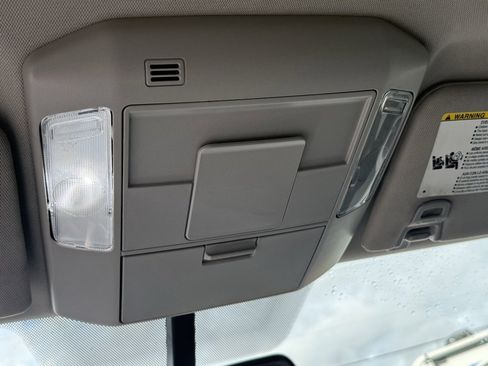 Used 2016 Toyota Tundra SR5 image 28