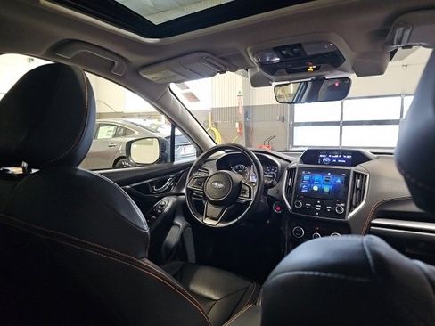 Used 2020 Subaru Crosstrek 2.0i Limited w/ Moonroof Package image 24