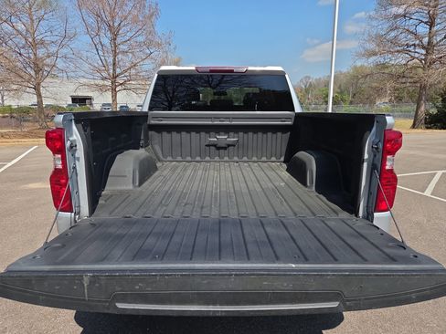 Used 2022 Chevrolet Silverado 1500 Custom w/ Rally Edition image 14