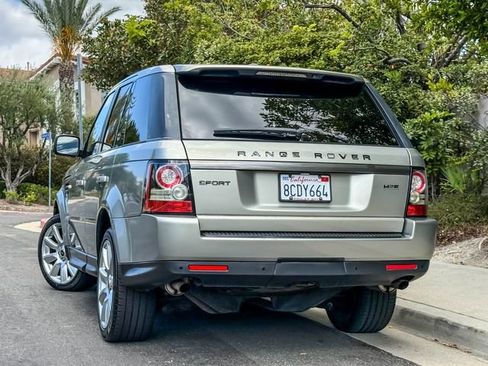 Used 2013 Land Rover Range Rover Sport HSE AWD/4WD image 18