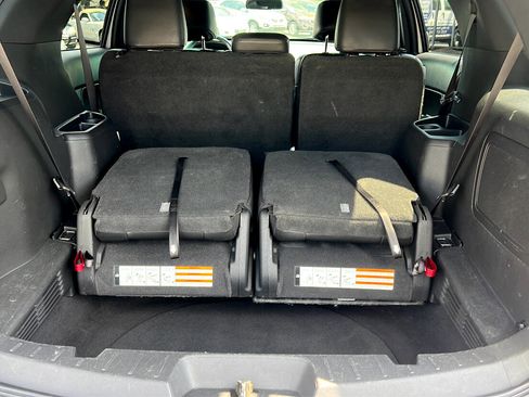 Used 2014 Ford Explorer Limited image 24