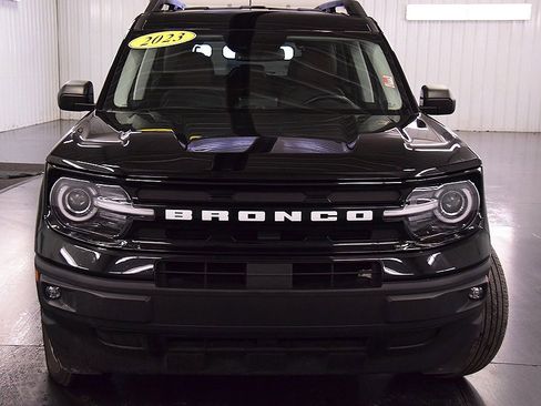 Used 2023 Ford Bronco Sport Outer Banks w/ Tech Package image 2