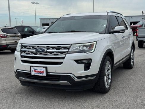 Used 2019 Ford Explorer Limited w/ Class III Trailer Tow Package AWD/4WD image 8