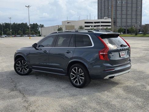 Used 2018 Volvo XC90 T6 Momentum w/ Convenience Package AWD/4WD image 4