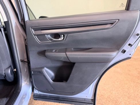 Used 2025 Honda CR-V EX image 20