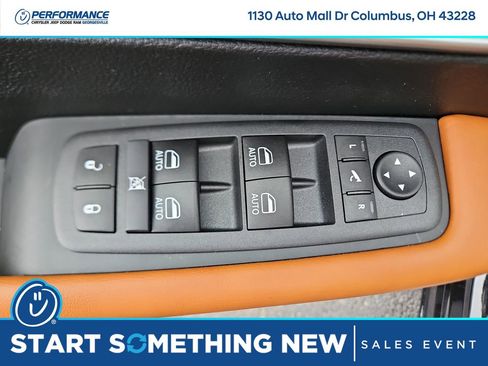 New 2026 Chrysler Pacifica Pinnacle w/ Trailer Tow Group image 23