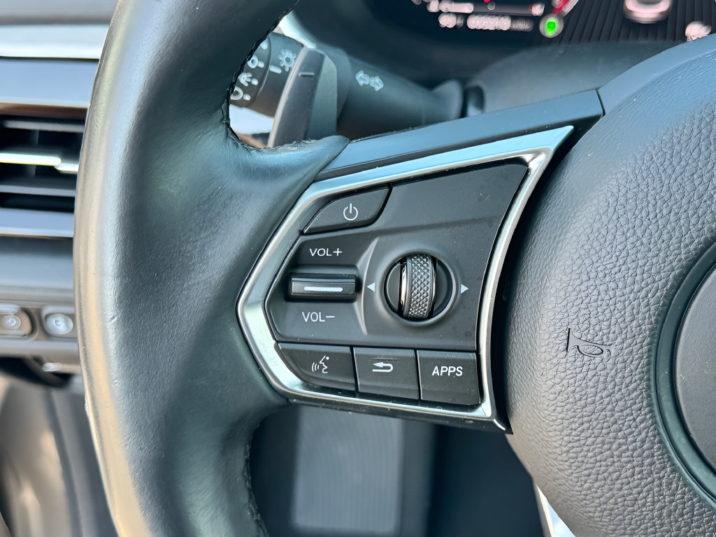 Used 2023 Acura MDX w/ Technology Package AWD/4WD image 14