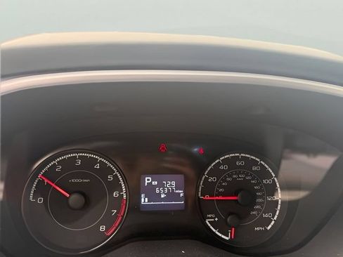 Used 2018 Subaru Crosstrek 2.0i Premium AWD/4WD image 10